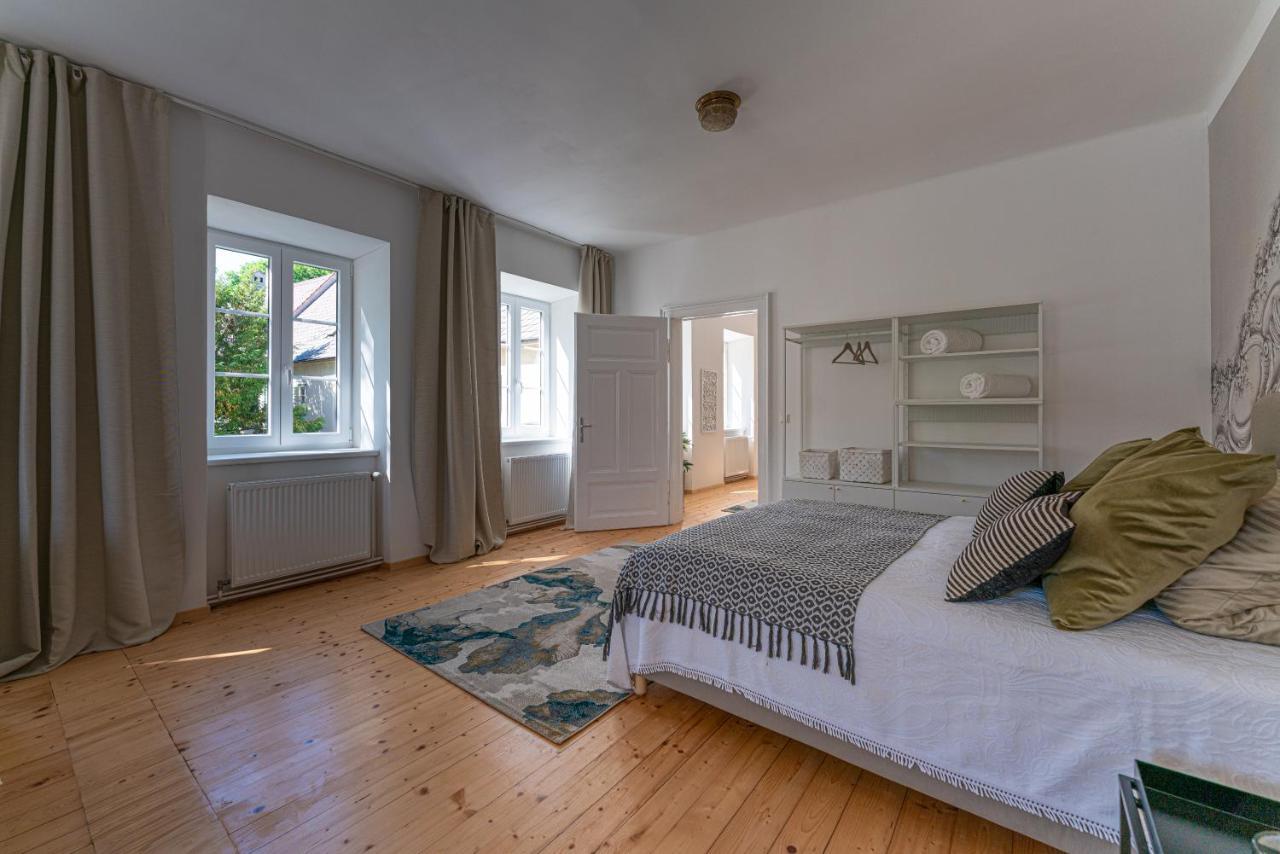 Kaiserliches Wohnen Im Alten K&K Postamt Eg Lägenhet Persenbeug Exteriör bild